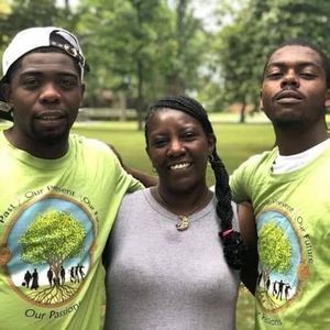 Meet your Posher, Devon